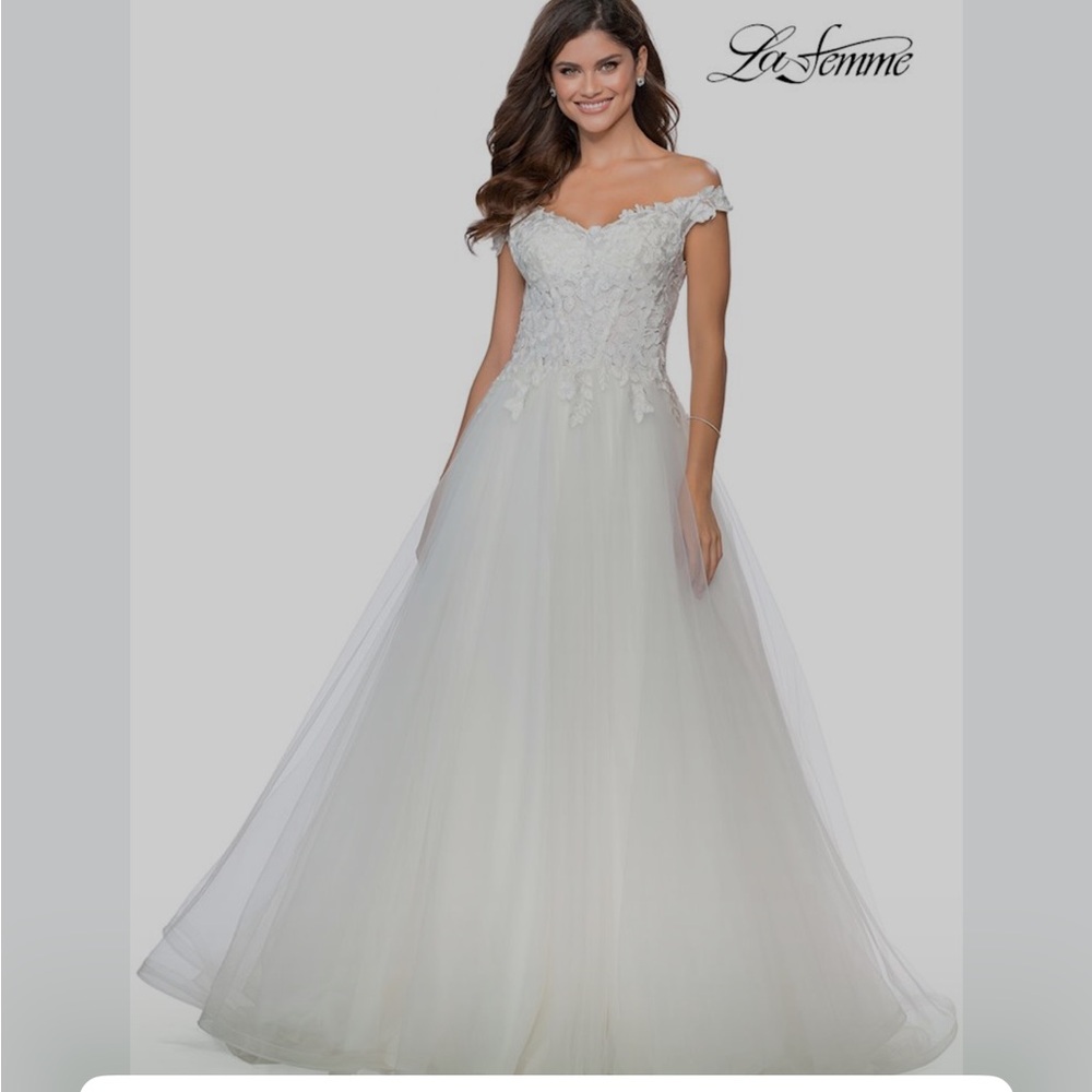 NEW La Femme White 28598 Sheer Floral Off The Shoulder Ball Bride Gown Dress 2